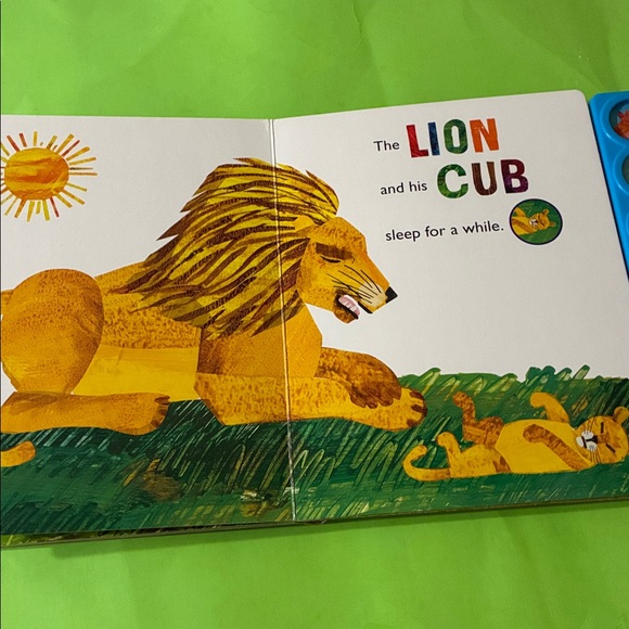 Eric Carle ANIMAL BABIES Play-A-Sound Book - Picture 9 of 15